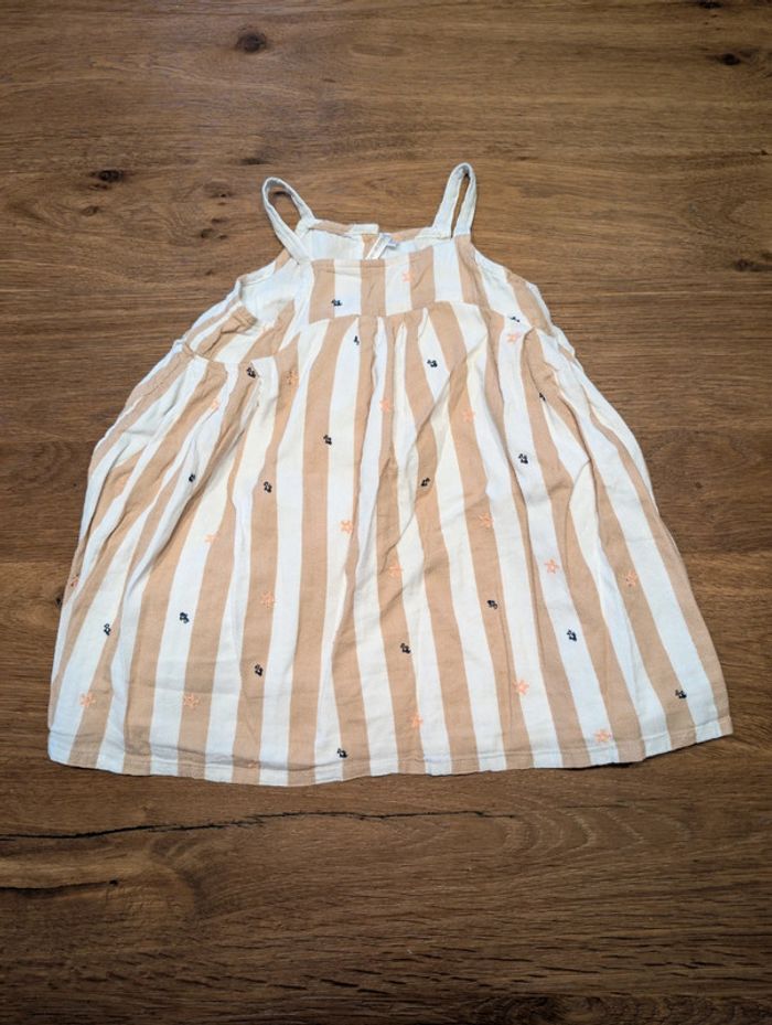 Robe Orchestra 23 mois