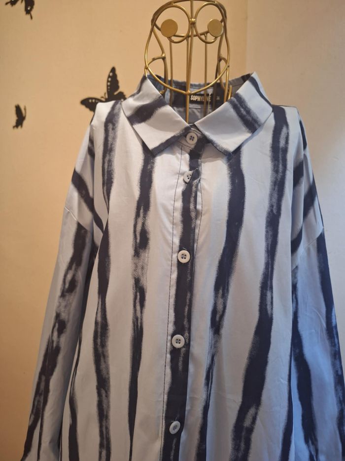 Robe chemise bleue imprimée - photo numéro 2