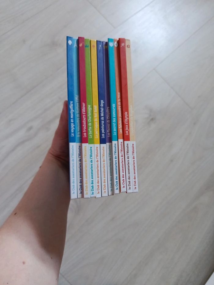 Gros lot de 118 livres macdo, hachette jeunesse - photo numéro 12