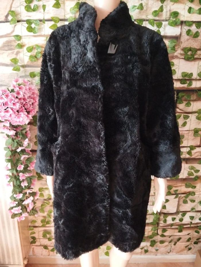 🌸Manteau fourrure noir Burton Taille 38🌸