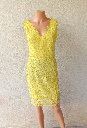Robe de fête jaune 34