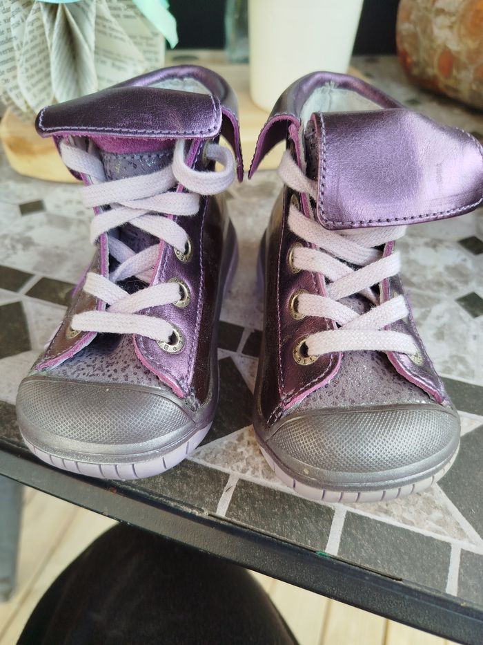 Lot de chaussures pour bébé - photo numéro 2