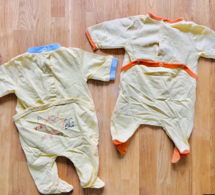 Lot de 2 pyjamas 1 mois - photo numéro 2