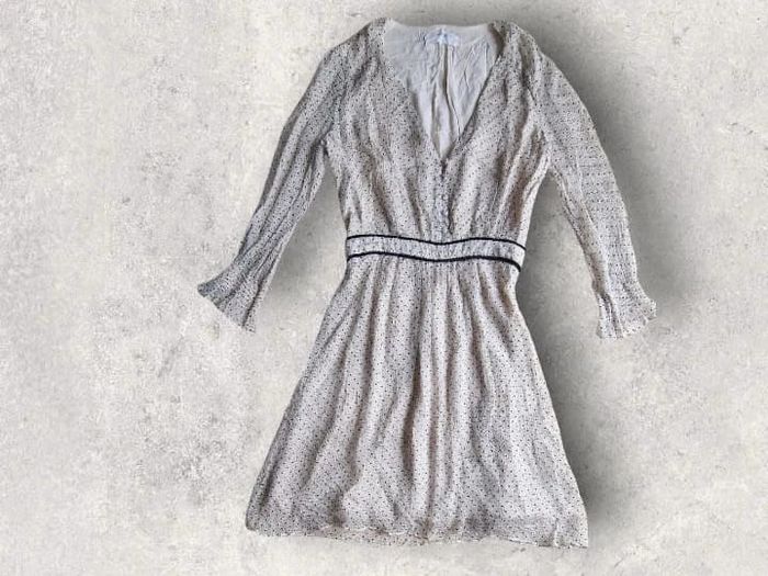 Robe en soie courte et manches longues Ba&sh modèle Dolly gris clair taille XS ou 34