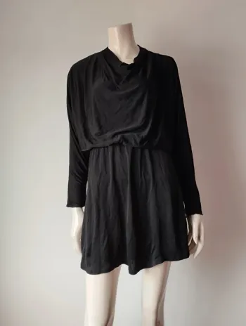 Robe manches chauve-souris Zara taille M