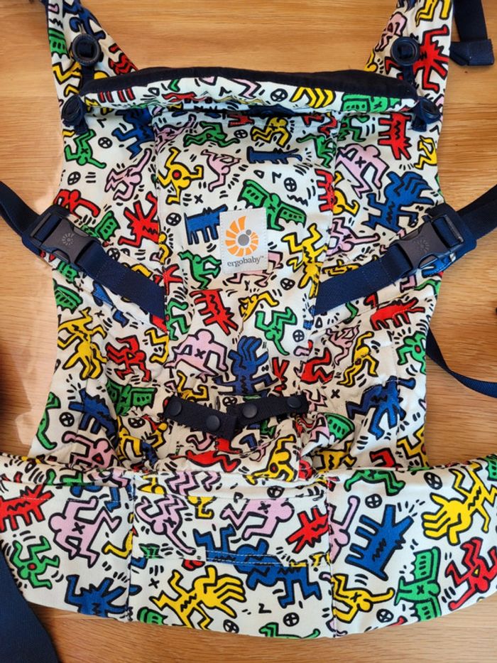Porte-bébé ergobaby adapt keith haring - photo numéro 2