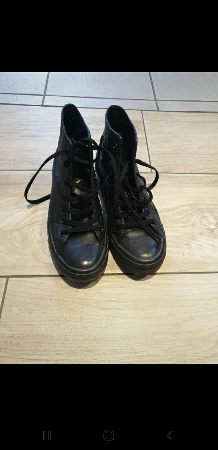 Converses all star cuir noir 39 - photo numéro 4