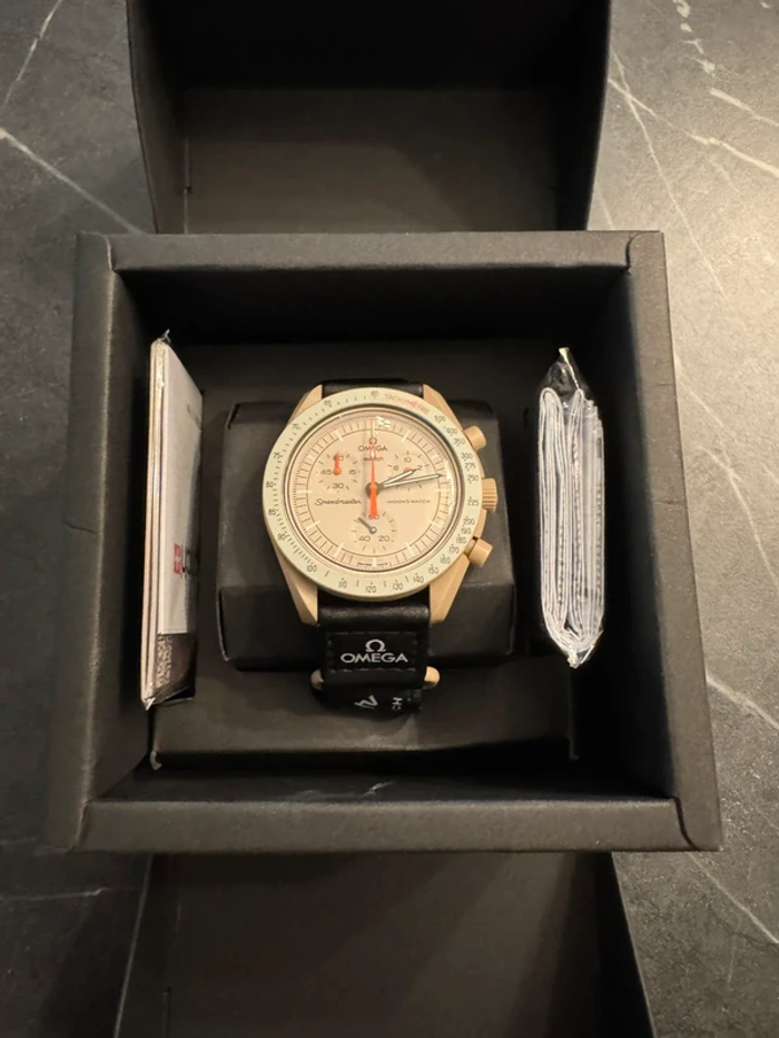 Montre Omega X Swatch