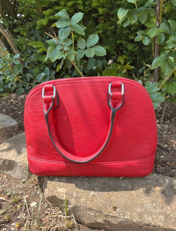 👜 Sac à main rouge - photo numéro 3