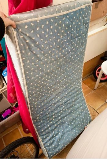 Lit parapluie et matelas