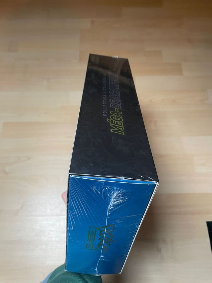 Pokémon - Coffret ultra premium UPC Dracaufeu Flammes fantasmagoriques (ME02) - photo numéro 6
