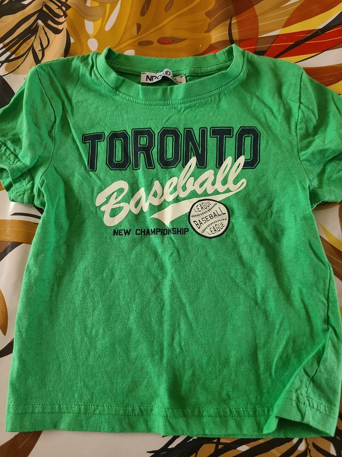 T-shirt