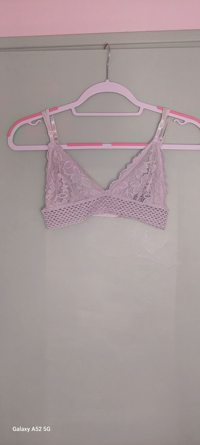 Soutien gorge - photo numéro 3