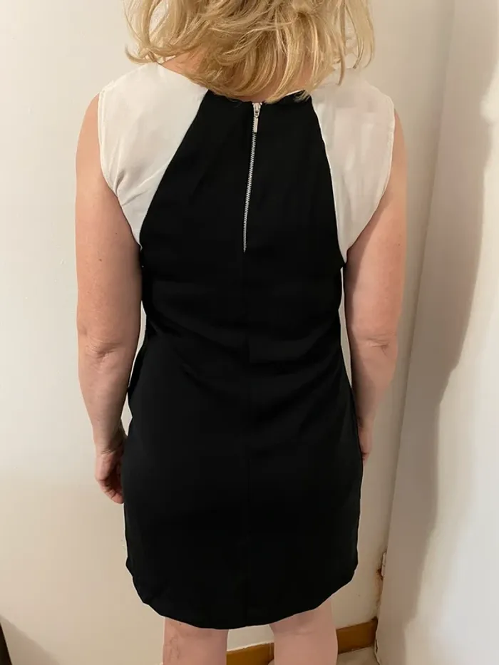 Robe droite - photo numéro 3
