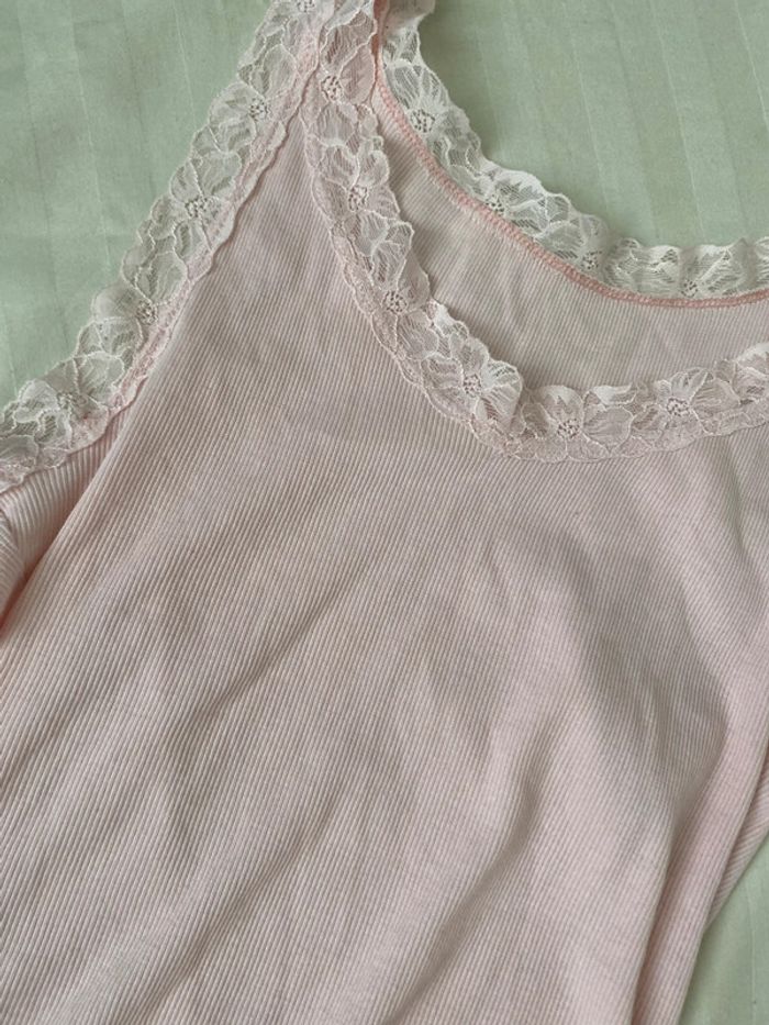 Débardeur rose clair dentelle vintage Y2K - photo numéro 2