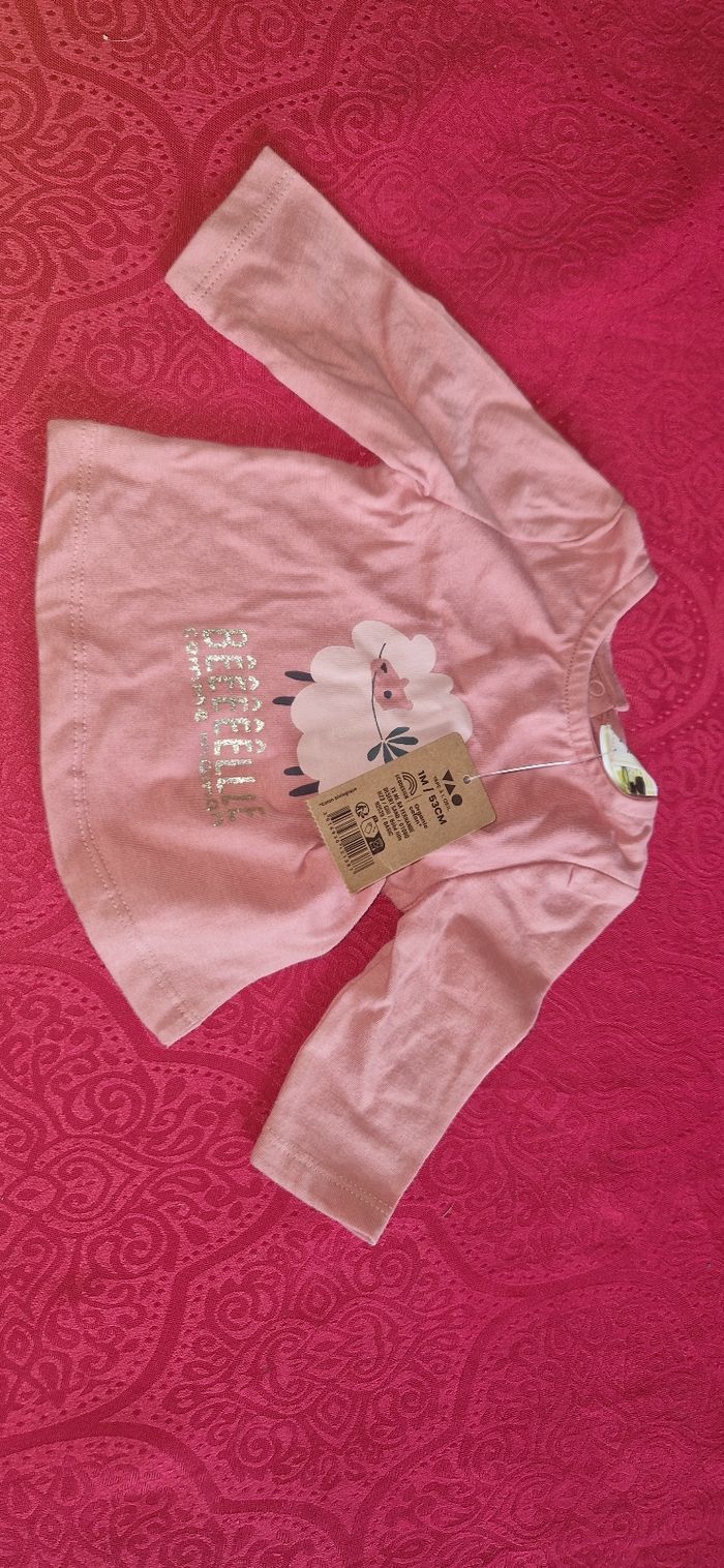 Tee shirt