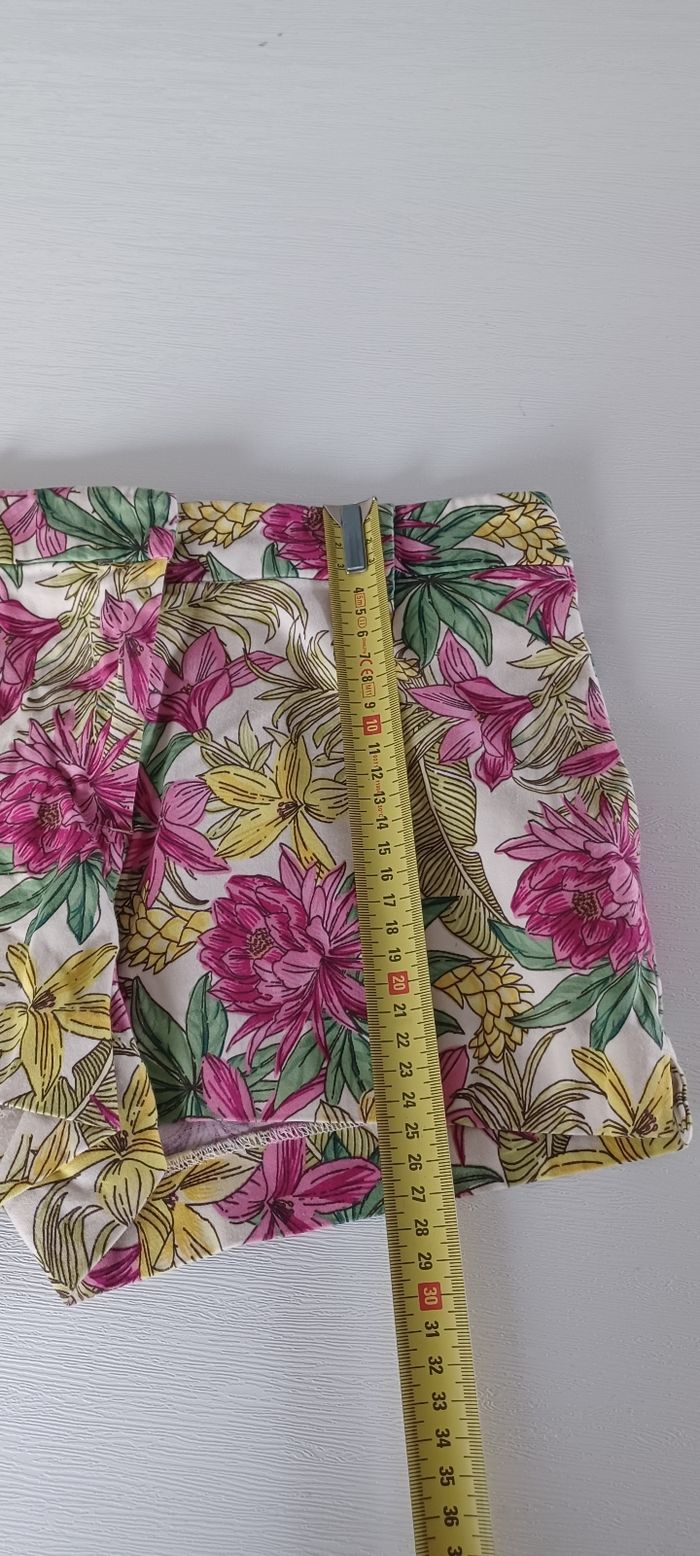 Short femme taille xs H&M - photo numéro 6