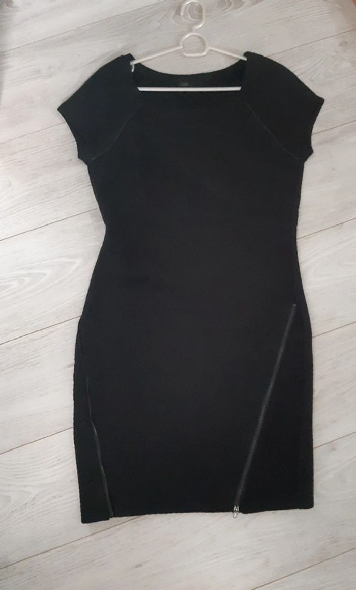 Robe noire près du corps Lpb taille L