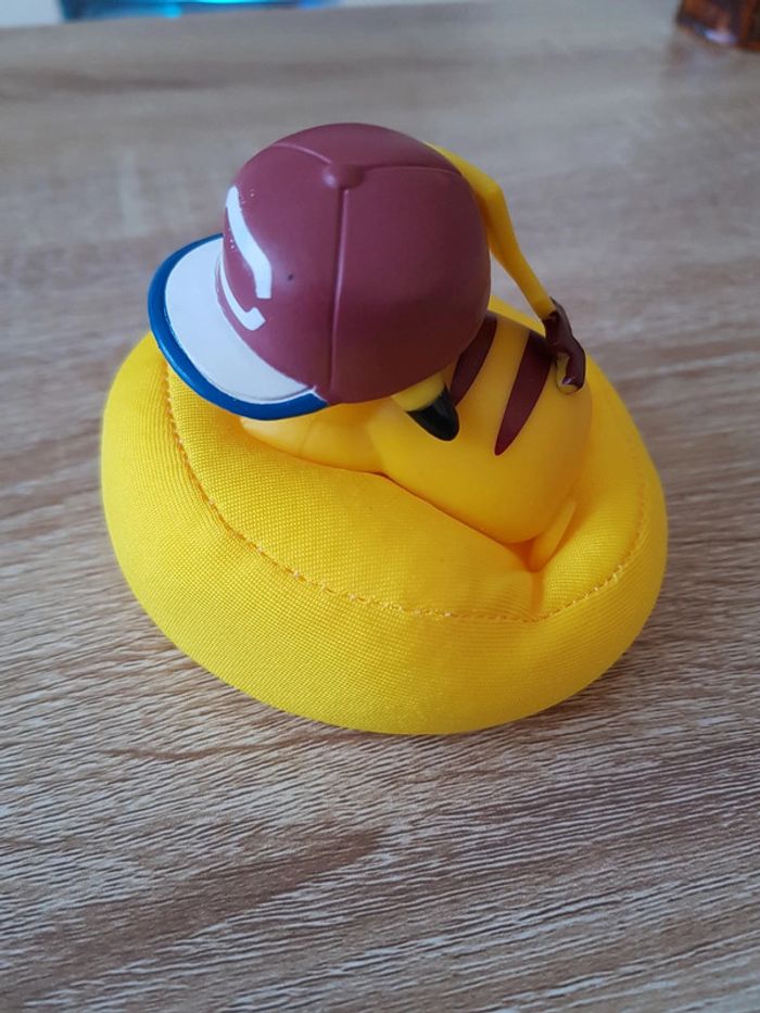 Figurine collection Pokémon sur son coussin - photo numéro 4
