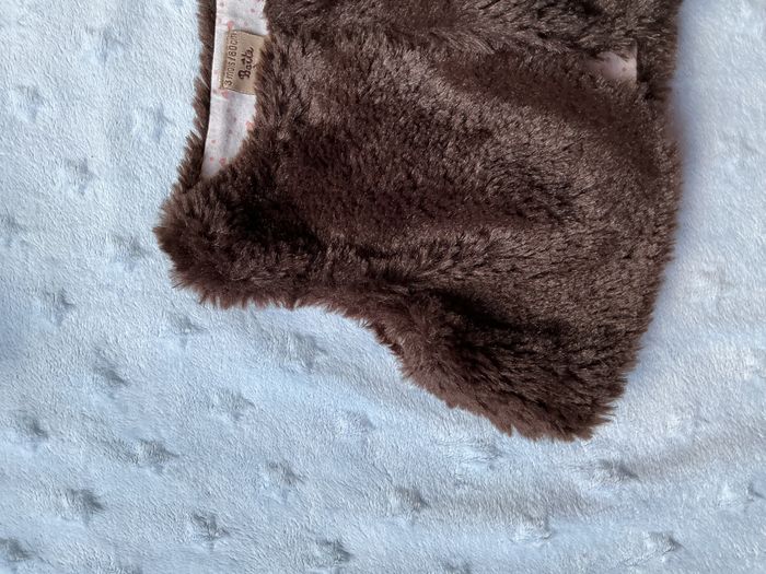 gilet sans manches en fourrure marron intérieur blanc et rose 3 mois boite à malices - photo numéro 4