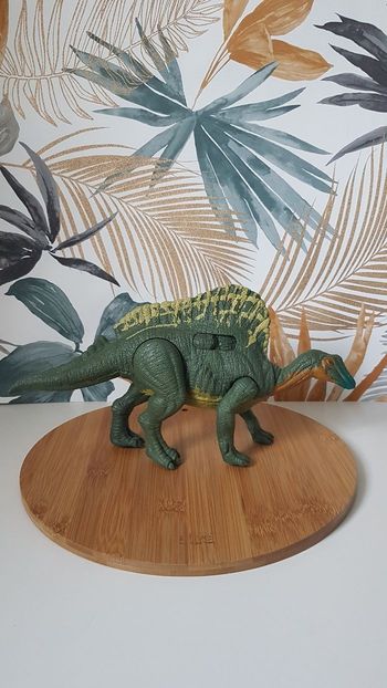 Jurassic world dinot