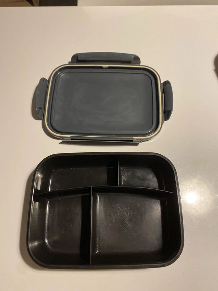 Lunch box - photo numéro 3