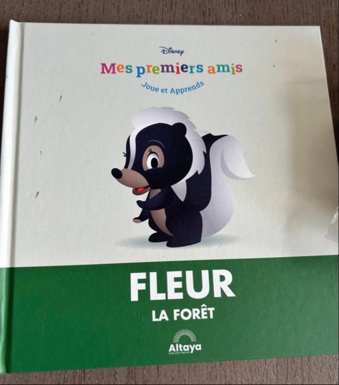 Livre Disney mes premiers amis - photo numéro 2