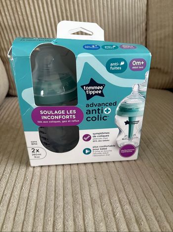 2 biberons anti colique 260ml