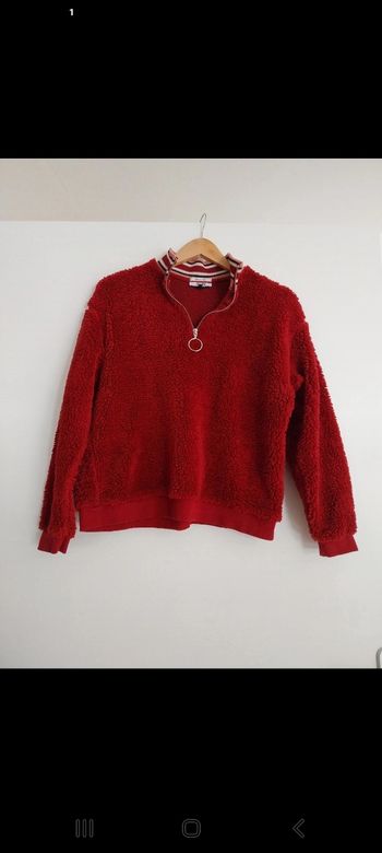 Pull rouge Jennyfer T40