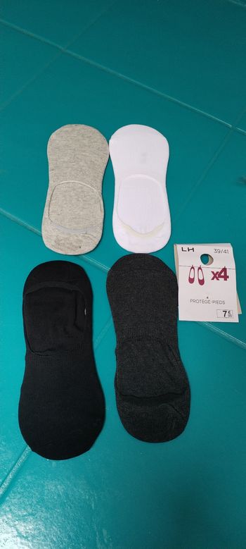 Lot socquettes 