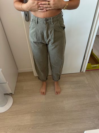 JEAN ZARA Femme Kaki.