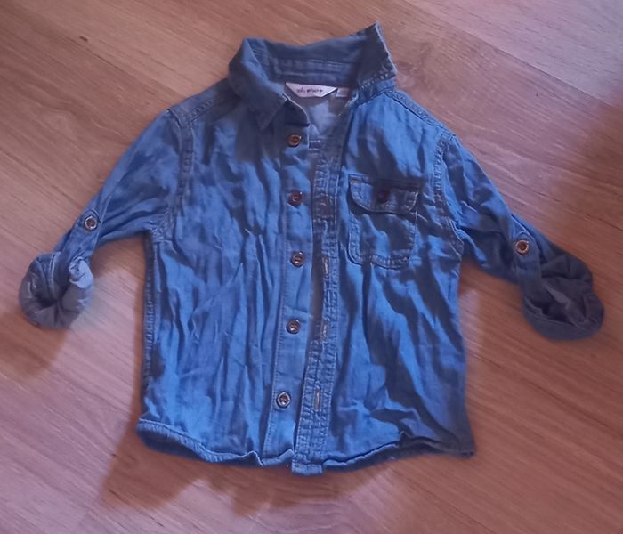 Chemise en jeans taille 2 ans