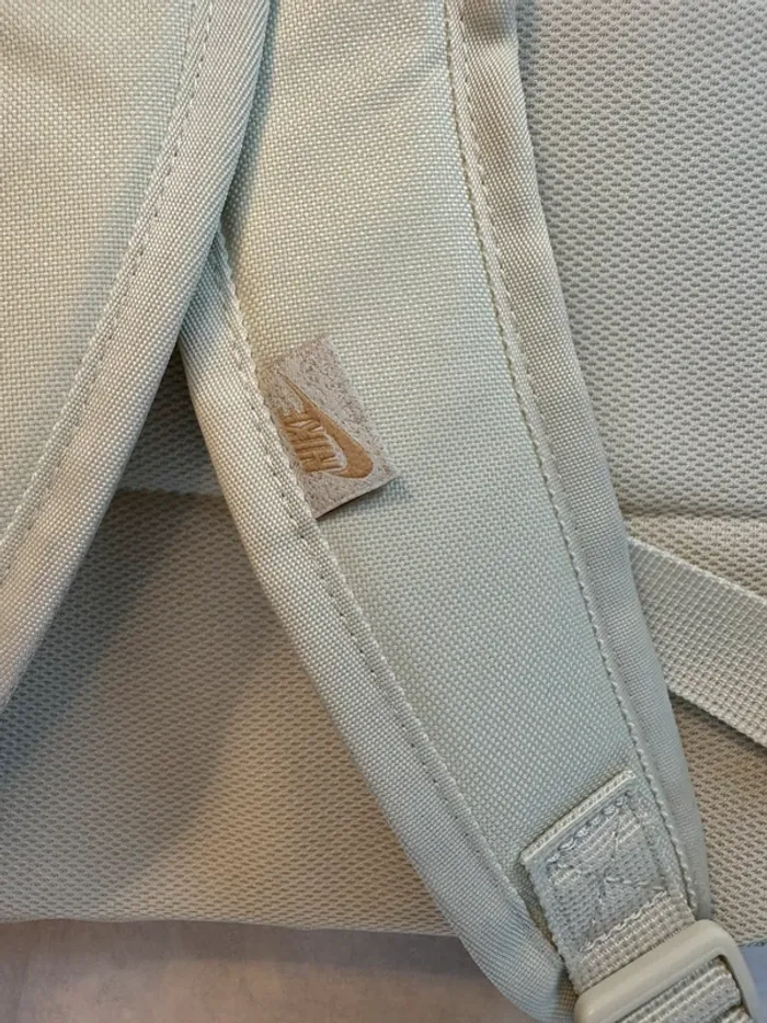 Sac à dos Nike mixte filles ou garçons authentique neuf - photo numéro 7