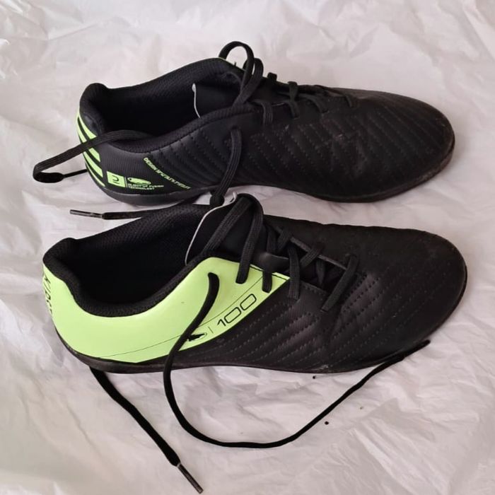 Chaussures de Foot Kipsta 100 FG Noir/Jaune Taille 36
