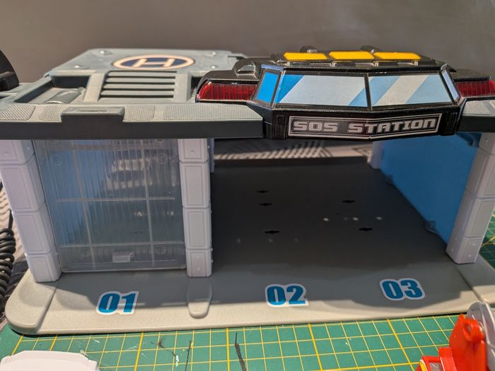 Centre de secours : pompiers police ambulance - photo numéro 4