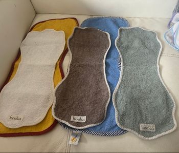 Lot de 5 bavoirs protections épaule parents 