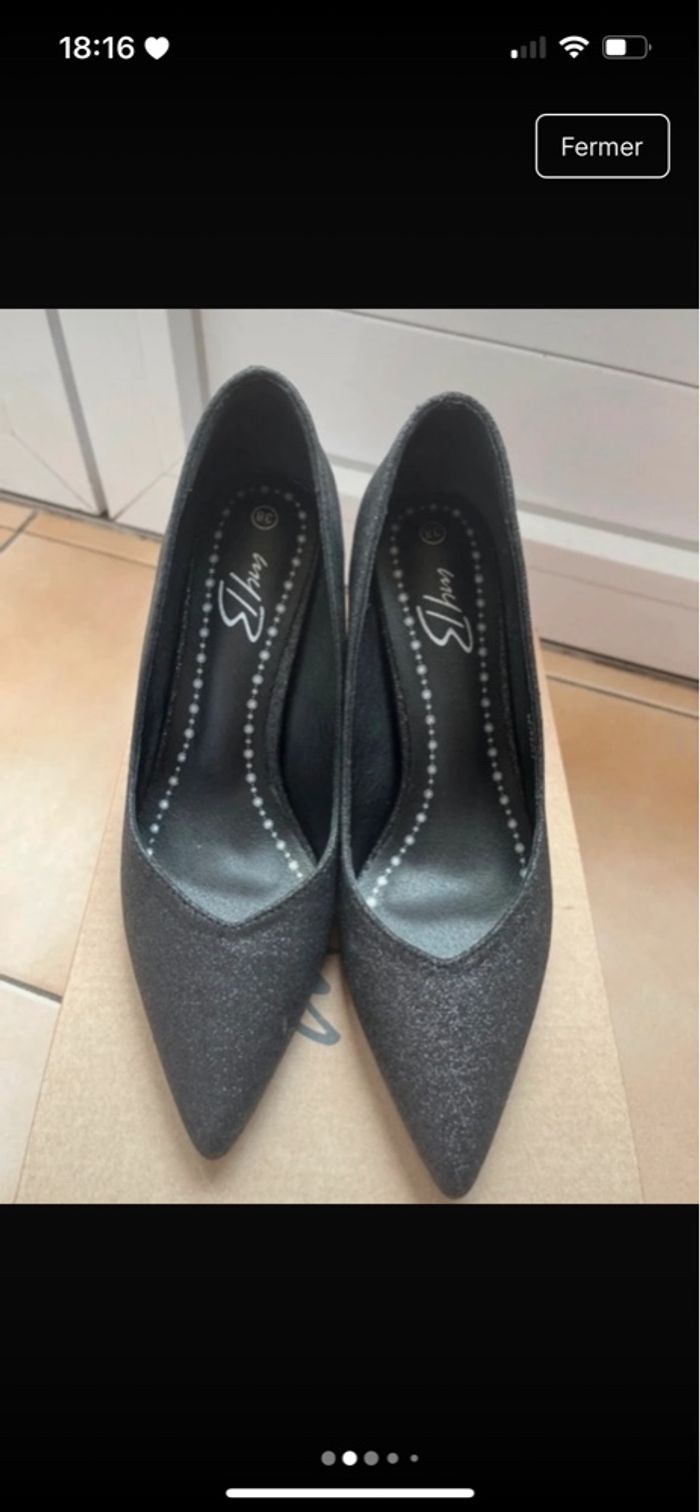 Escarpins noir à paillettes taille 38 neuf de chez Chaussea - photo numéro 2