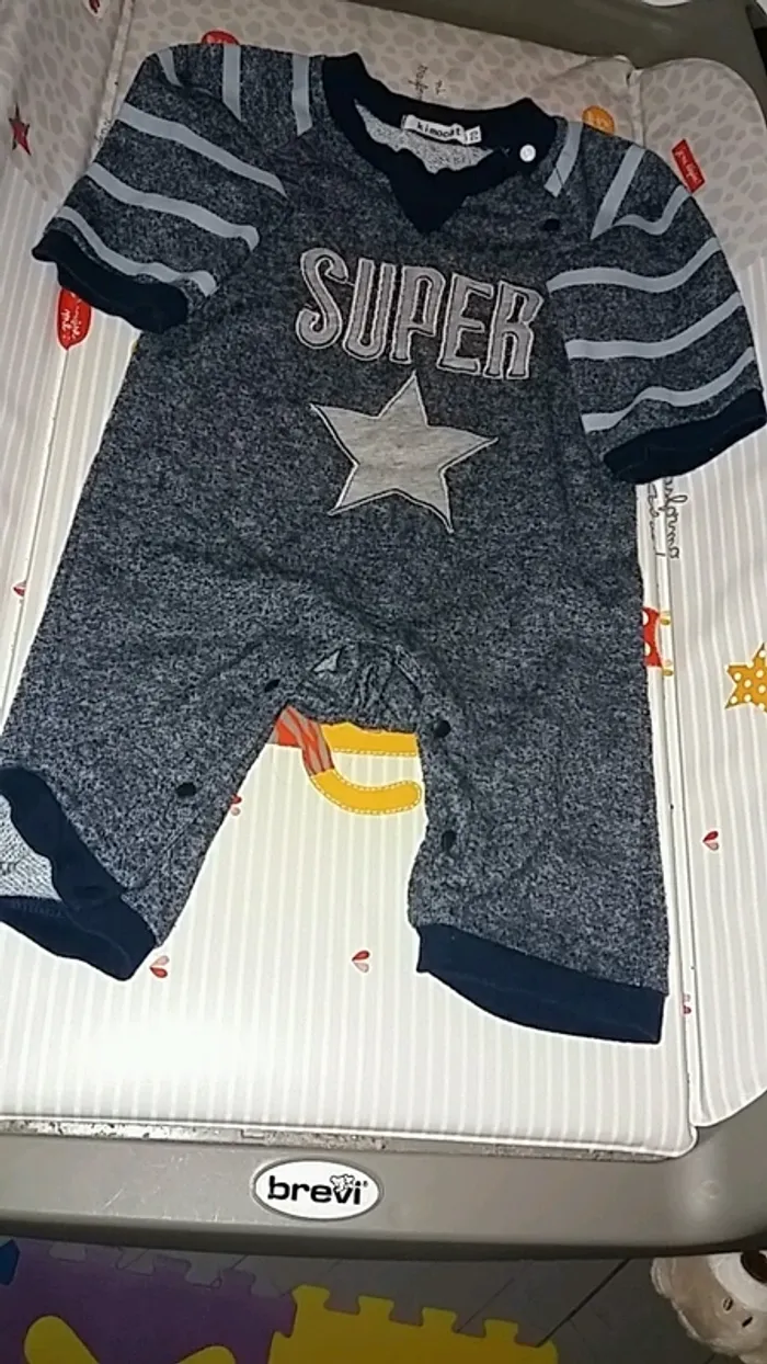 Pyjama sans pieds 6 mois