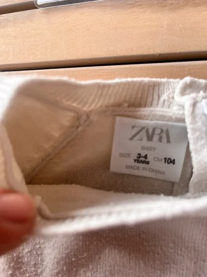Pull Zara 4 ans - photo numéro 2