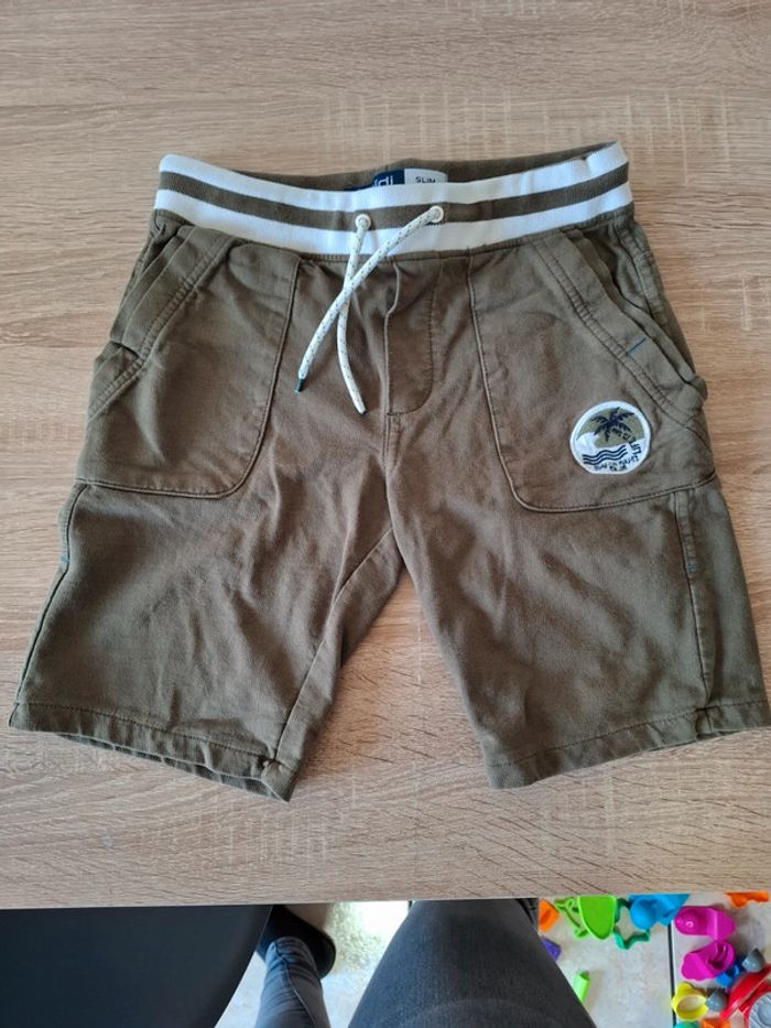Short Okaidi 8 ans