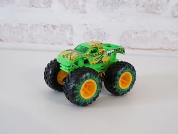 Monster Trucks - Hot Wheels - Hotwheels - Gunkster (J14)