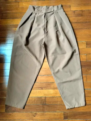 Pantalon à jambes larges
