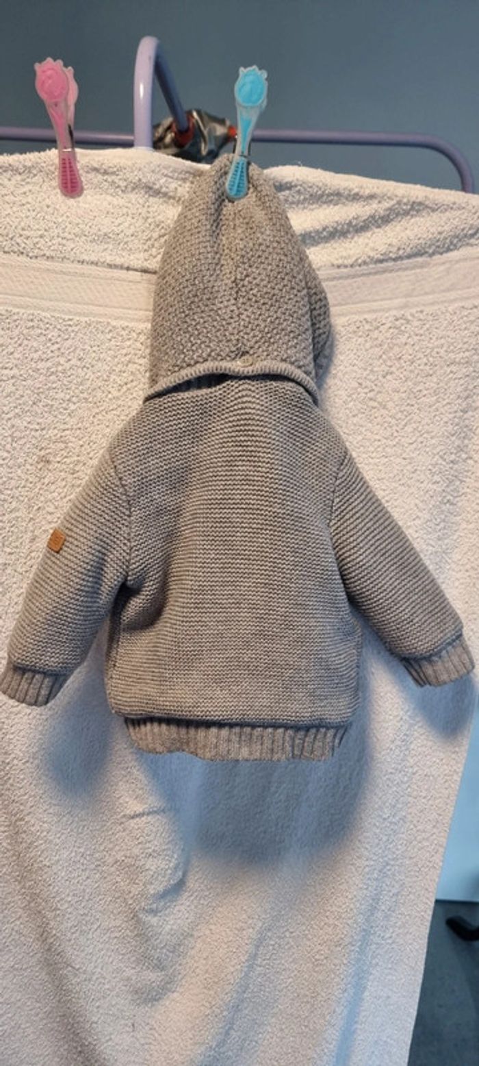 Gilet bébé 3 mois - photo numéro 4