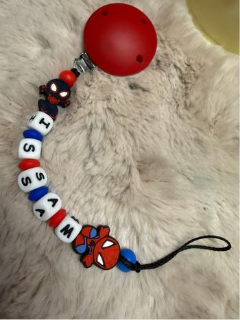 Attache tétine Spiderman 