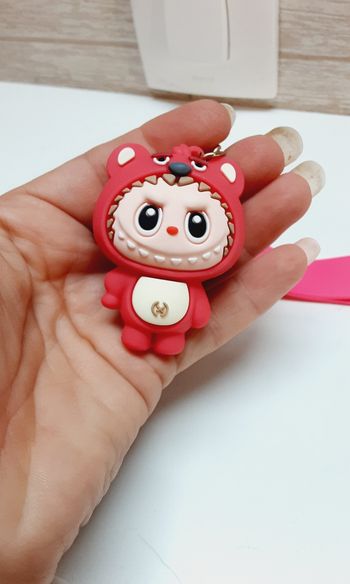 Porte clés Labubu modèle rouge