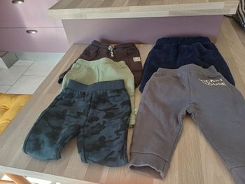 5 pantalons de jogging pour garçons Taille 3 mois