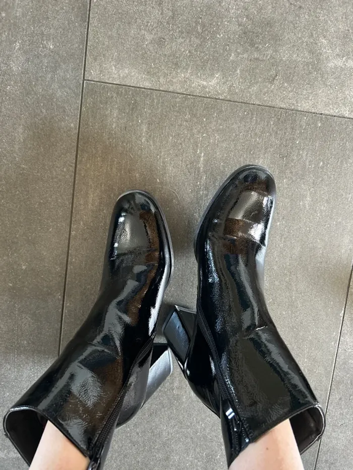 Bottines noires vernis - photo numéro 3