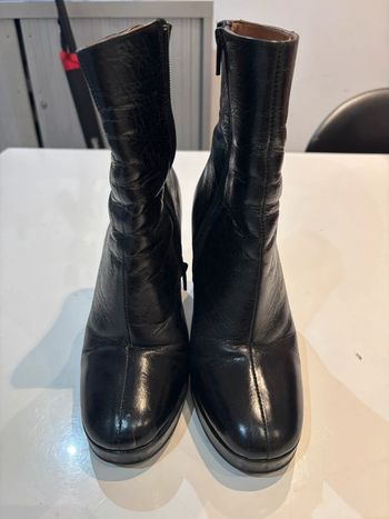 Bottines à talons carré  en cuir minelli taille 38
