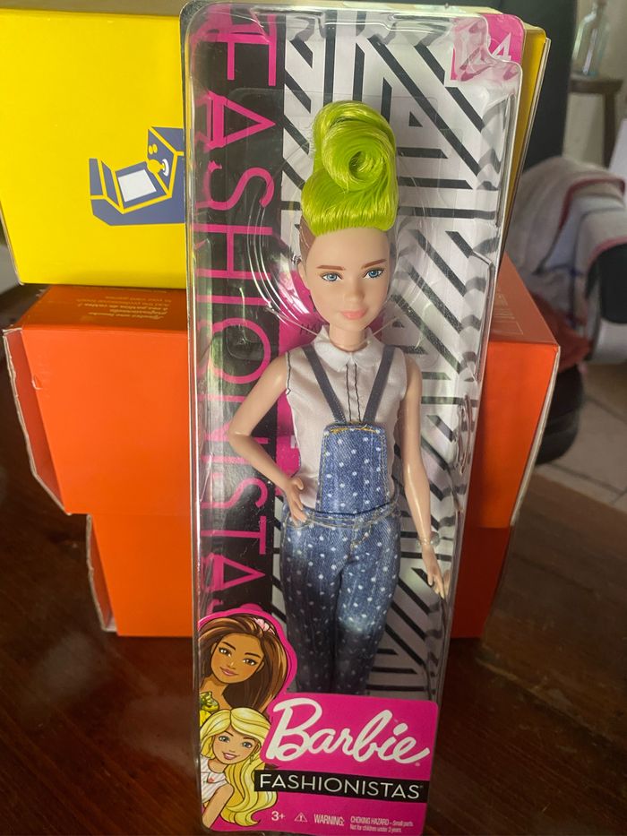 Barbie Fashionistas