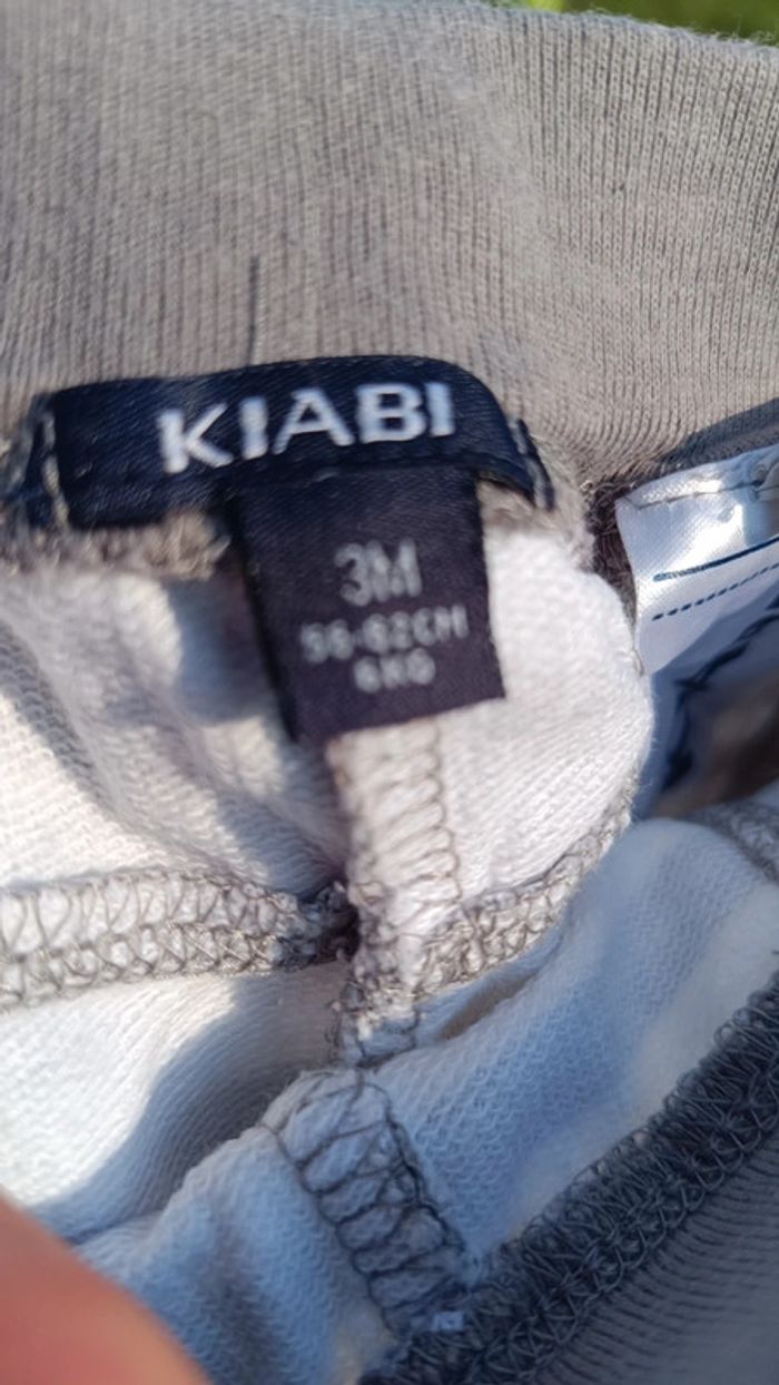 Short 3 mois - photo numéro 3